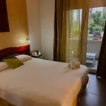 Hotel Logis La Fauceille Perpignan