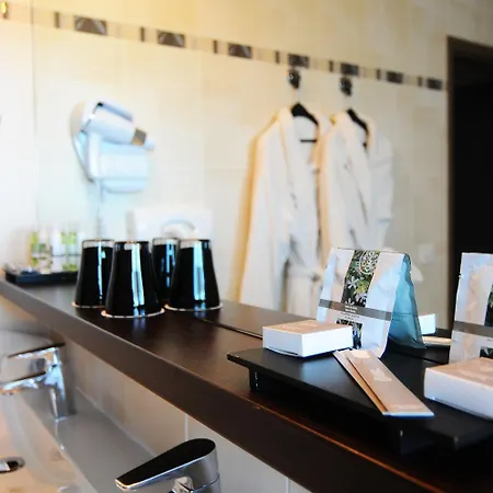 Hotel Logis La Fauceille 4*