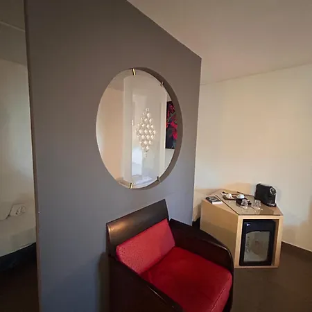 Hotel Logis La Fauceille Perpignan