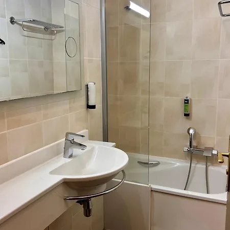 Logis La Fauceille 4*